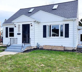2921 South 8th STREET, Sheboygan, WI, 53081