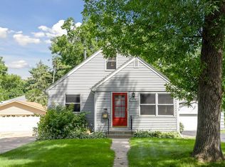 4341 7th St NE, Columbia Heights, MN 55421