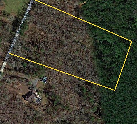 2nd image of 62 Meadow Creek Rd