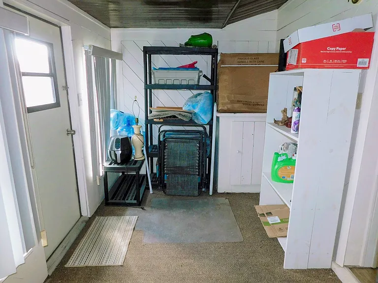 1 E Ln — Photo 29