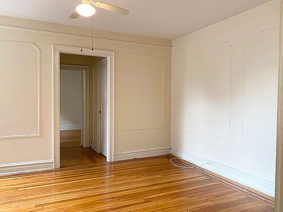 3rd image of 340 Fairmount Ave APT 106