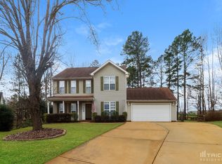 11831 Golden Maple Ln, Charlotte, NC 28215