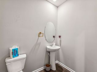 302 Riverside Dr, Commercial Point, OH 43116