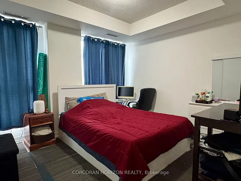 55 Duke St W #1507 — Photo 6