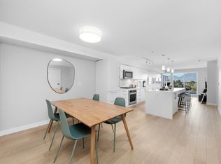 2508 Fraser St #406, Vancouver, BC V5T3T8