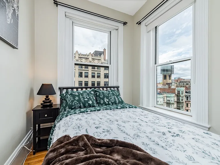 271 Dartmouth St #6M — Photo 6