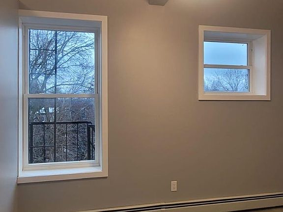 3rd image of 36 Liberty St #3