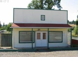 243 N Moss St, Lowell, OR 97452