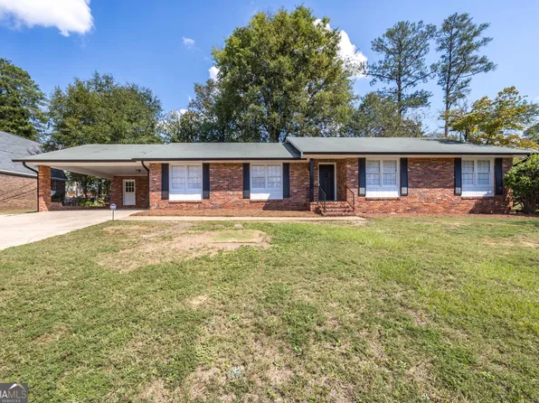 5820 Sherborne Dr, Columbus, GA 31909