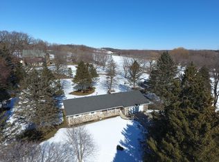 N45W25141 Lindsay Rd, Pewaukee, WI 53072