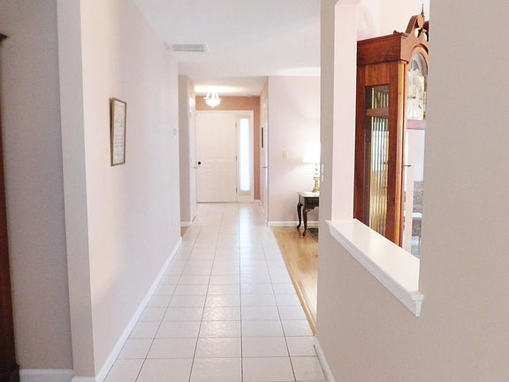2nd image of 567 Waterford Dr