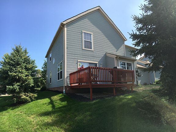 3rd image of 245 Huntsford Dr