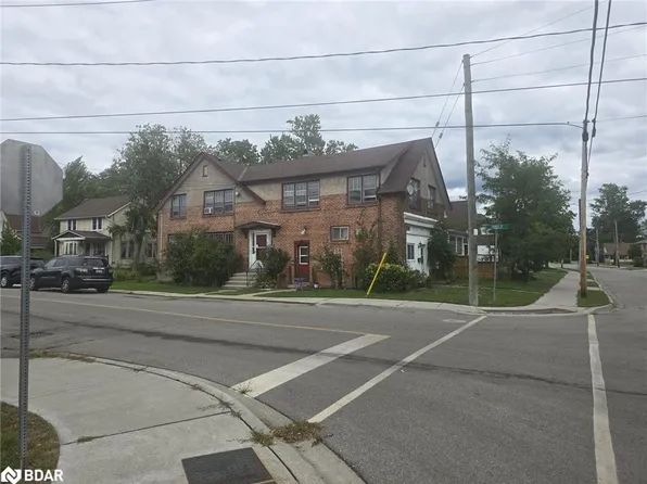 243 Alder St W, Haldimand County, ON N1A 1R3