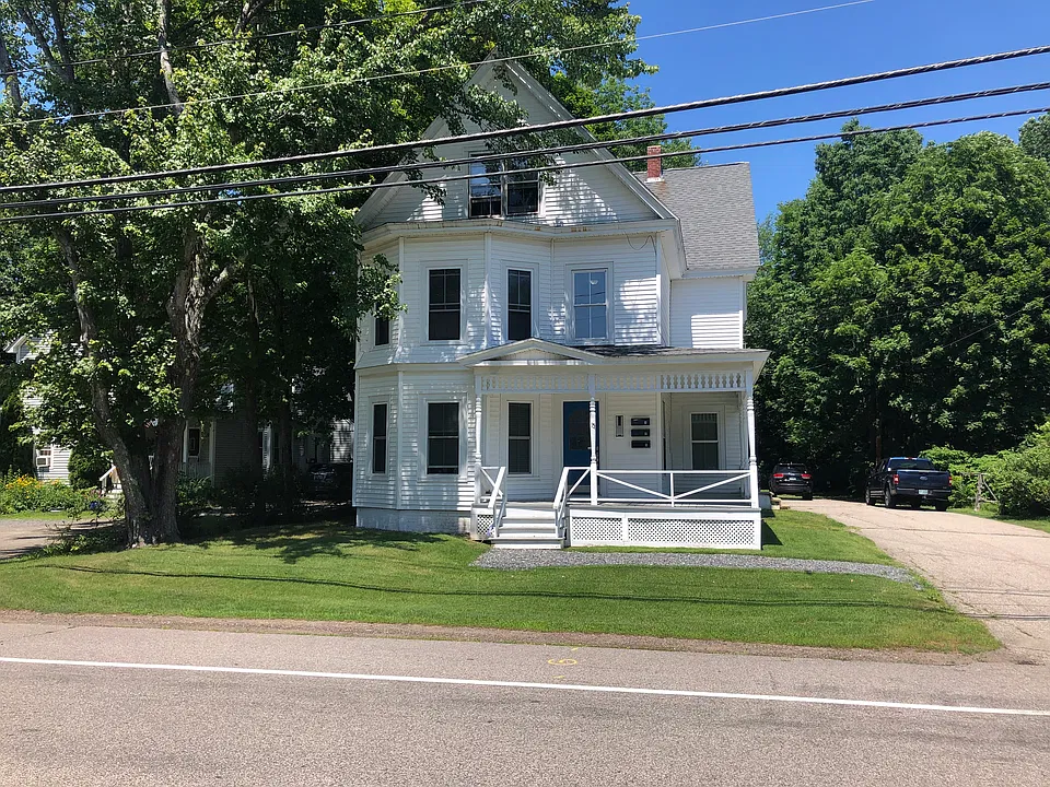 15 Brentwood Rd #1