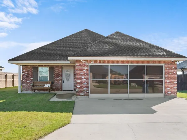 231 Darwen Dr, Raceland, LA 70394