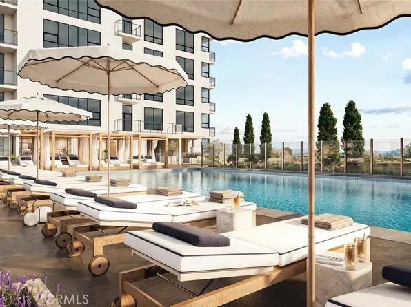 9 Macarthur Pl Unit 807, Santa Ana, CA 92707