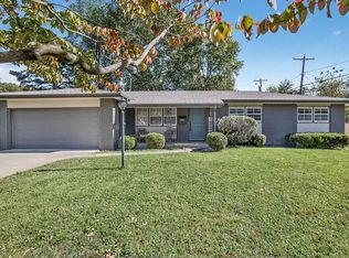 2530 S Rogers Ave, Springfield, MO 65804