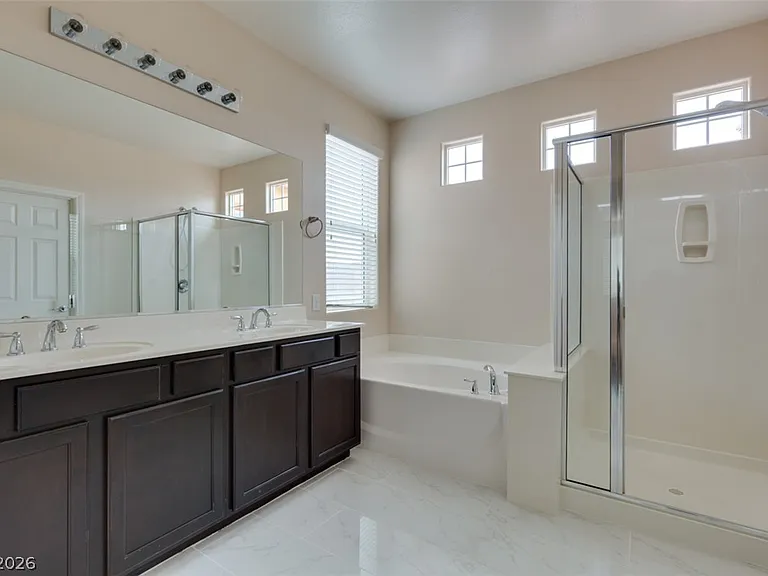 85 Avenza Dr — Photo 18