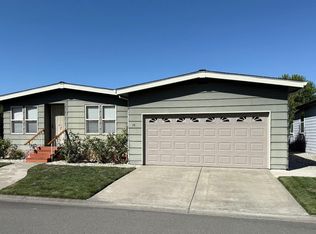 1945 Piner Road #16, Santa Rosa, CA 95403