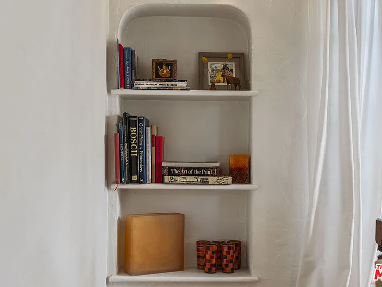 837 N Harper Ave — Photo 44