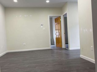 2111 78th St APT 2R, Brooklyn, NY 11214