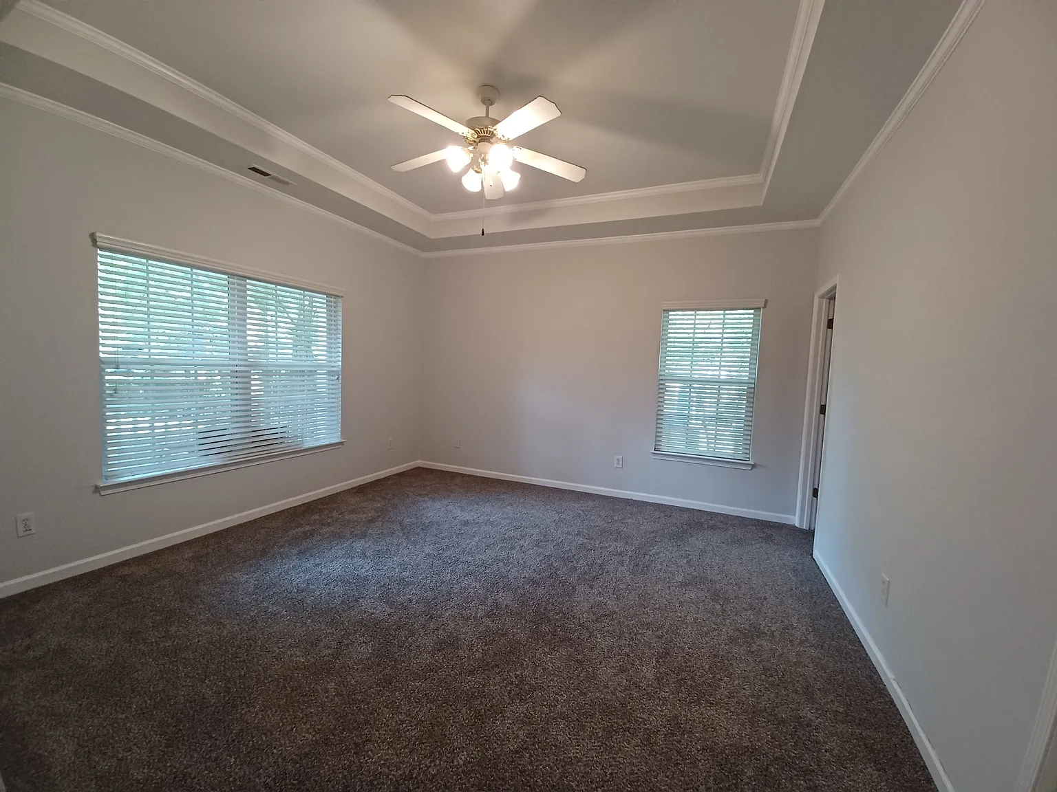 3 bed, 1514 sqft, $2,000 — Photo 3