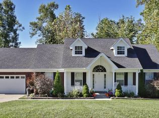 121 Chesapeake Trl, Coxs Creek, KY 40013