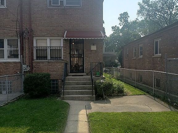 5th image of 7938 S Woodlawn Ave