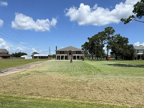 2nd image of 1513 Bayou Dularge Rd