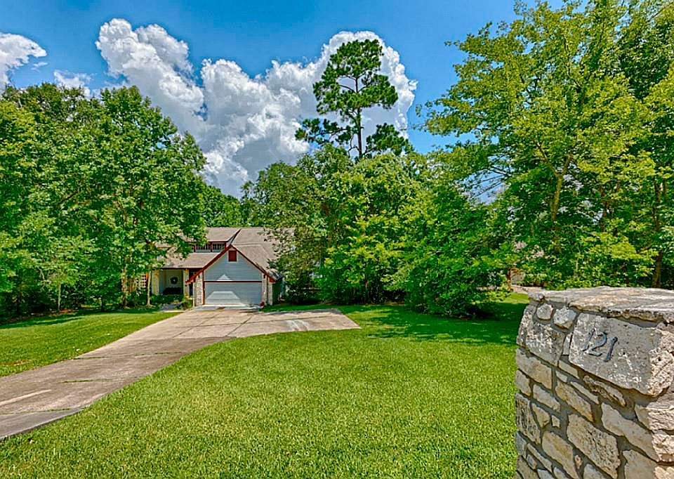 1st image of 121 Lake Oaks Blvd