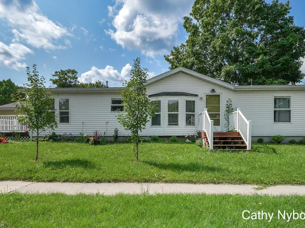 108 W Lake St, Sand Lake, MI 49343