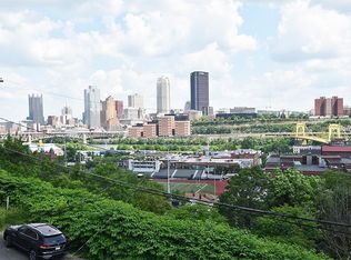 852 Windom St, Pittsburgh, PA