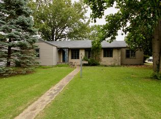 825 E Kingsbury St, Springfield, MO 65807