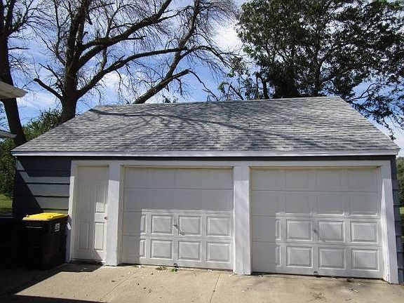 5th image of 603 Klein St
