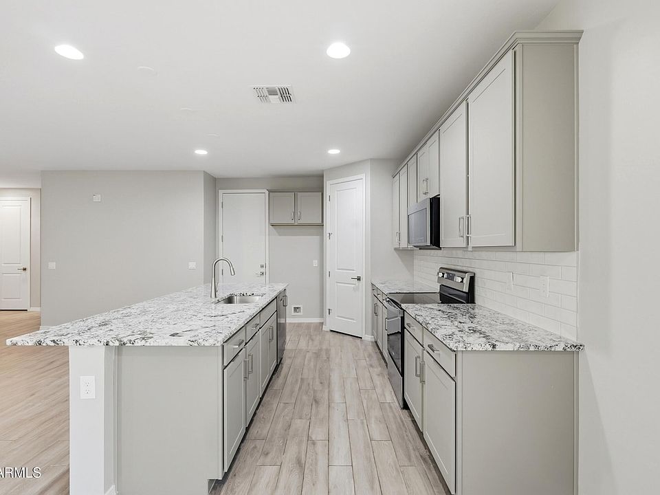 9426 E SATURN Avenue, Mesa, AZ 85212 | MLS #6966911 | Zillow