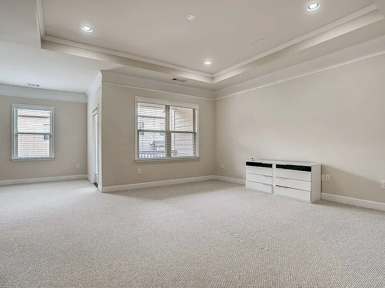 2544 Josselyn Ln SE — Photo 24