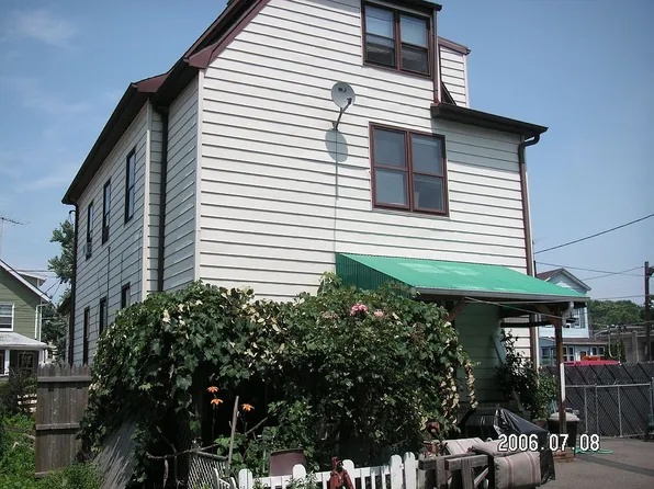 576 Morrow St, Orange, NJ 07050