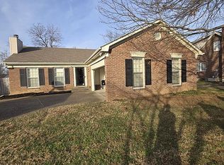 9007 Green Garden Ct, Louisville, KY 40220
