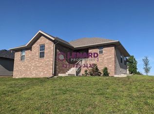 1800 N Undershot Ct, Ozark, MO 65721