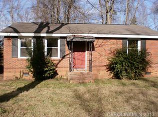 1737 Finchley Dr, Charlotte, NC 28215