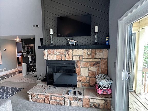 5th image of 86 Wrenwood Cir #3B
