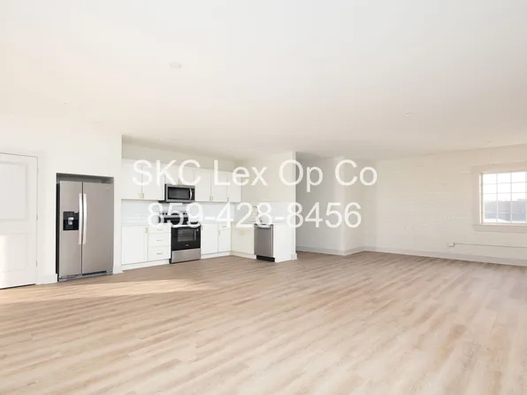 137 N Main St #A, Winchester, KY 40391