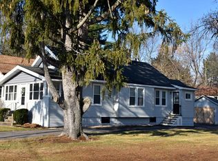8 Longwood Ave, Worcester, MA 01606
