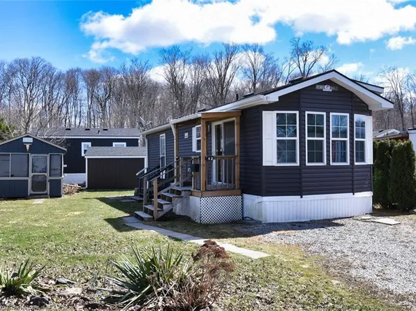 2490 Governors Rd #12, Hamilton, ON L0R 1T0