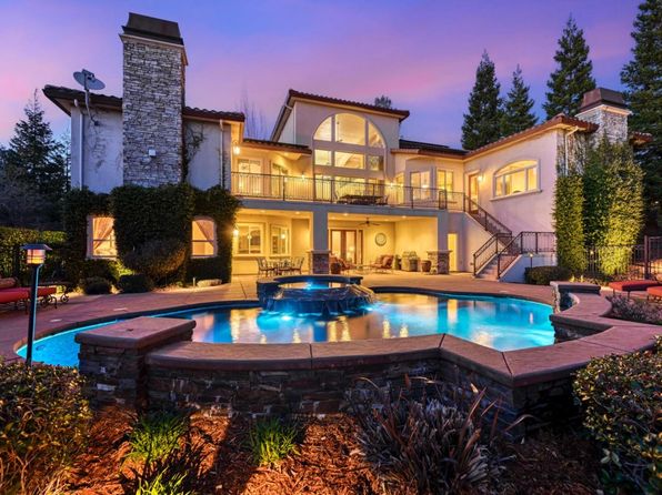 17330 Winchester Club Dr, Meadow Vista, CA 95722