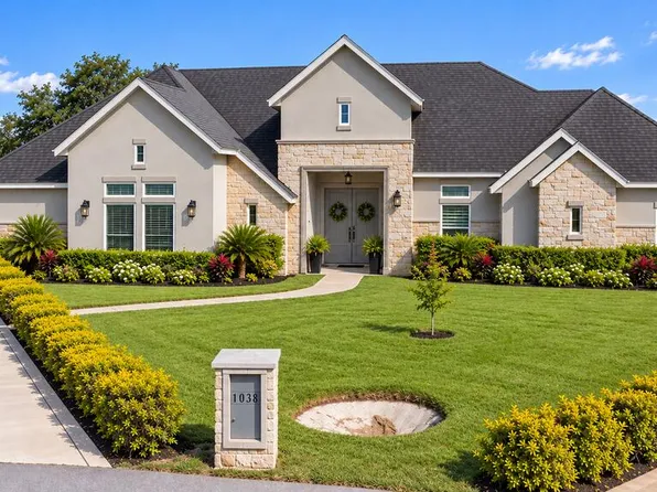 1036 Mesquite Wood Ct, Brownsville, TX 78526