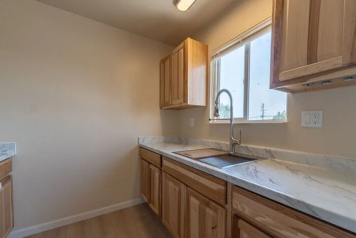 1185 Amador Ave #B — Photo 19