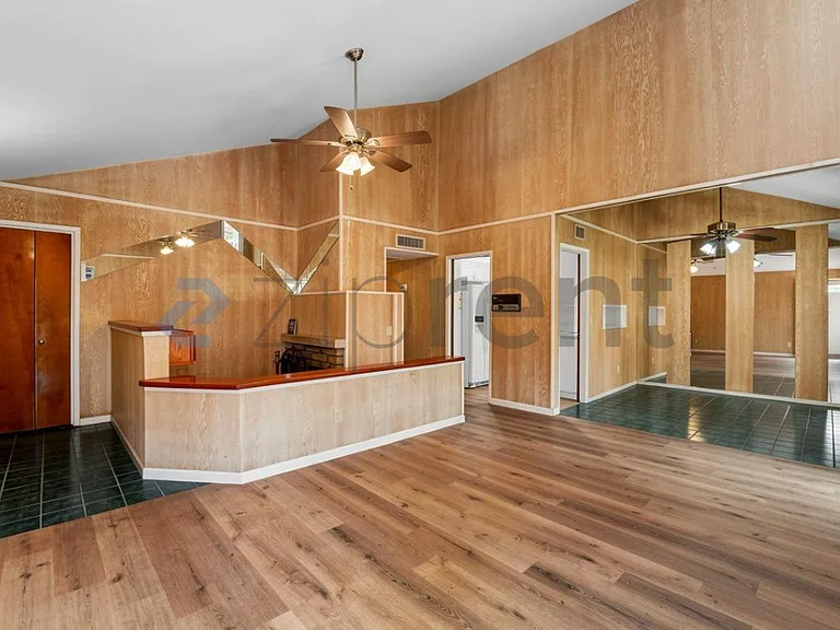 6533 N 7th Ave #34 — Photo 4