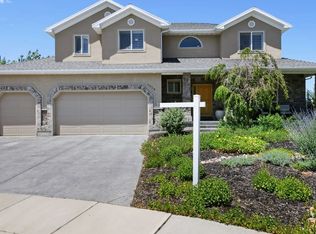 1629 E Crescent View Cir, Sandy, UT 84092