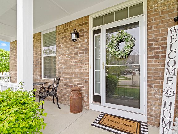 3rd image of 14371 Brook Meadow Dr